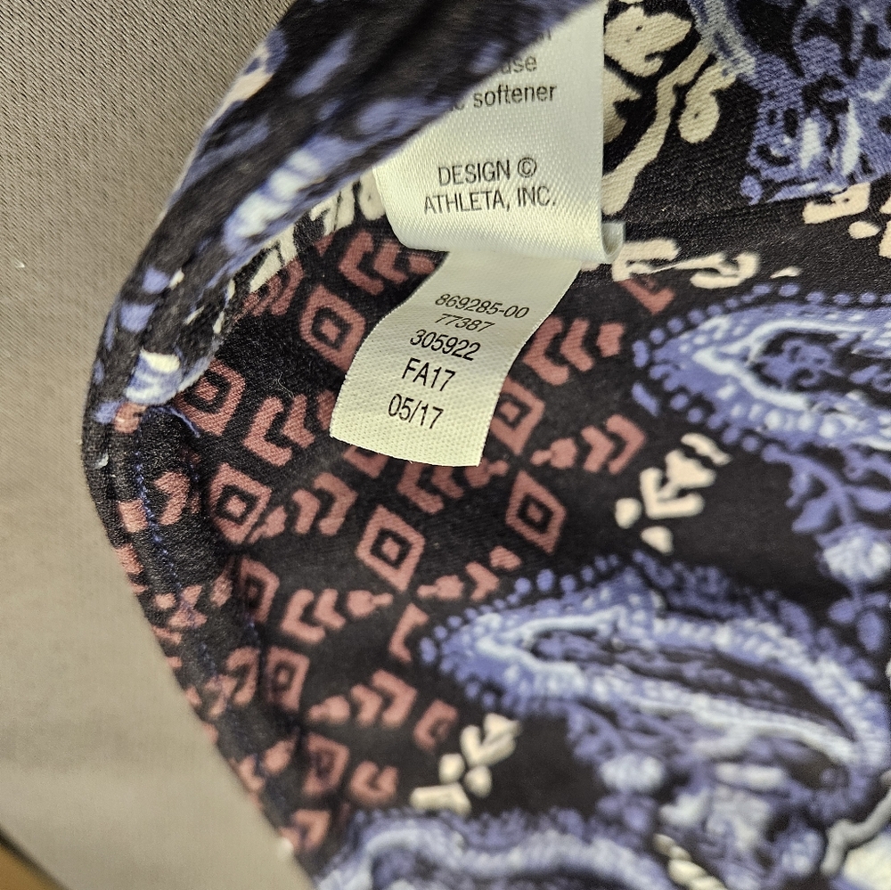 Athleta Floral Patchwork Salutation Tight Legging… - image 8